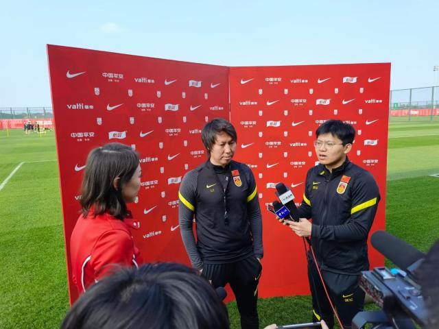 李铁：阿兰或在集训末期报到 世预赛需要30-33人